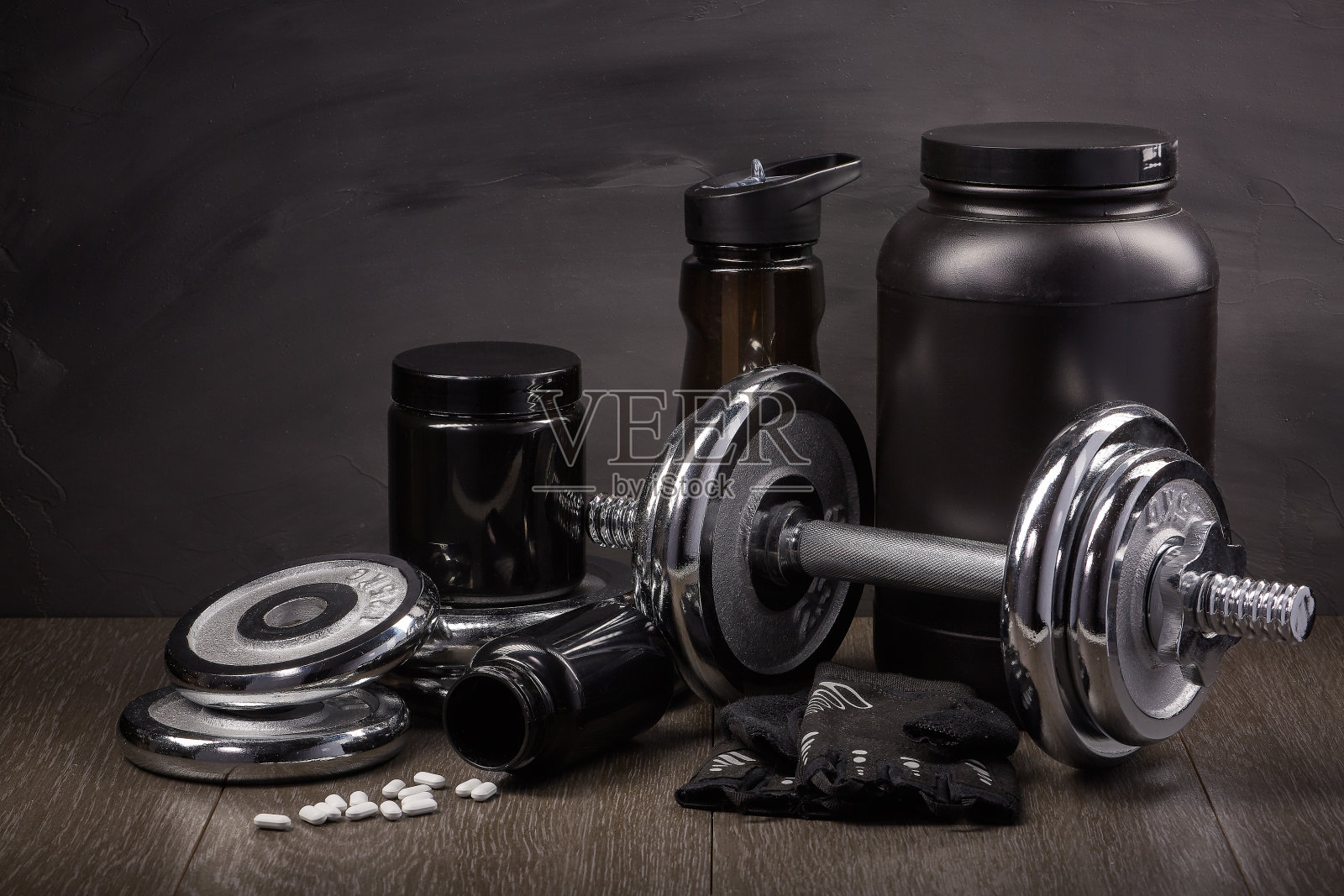 运动营养和健身器材。照片摄影图片