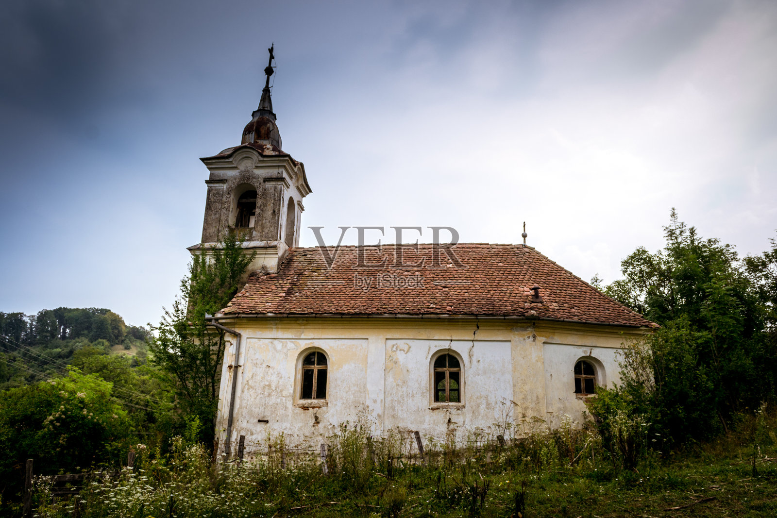 特兰西瓦尼亚的旧天主教堂照片摄影图片
