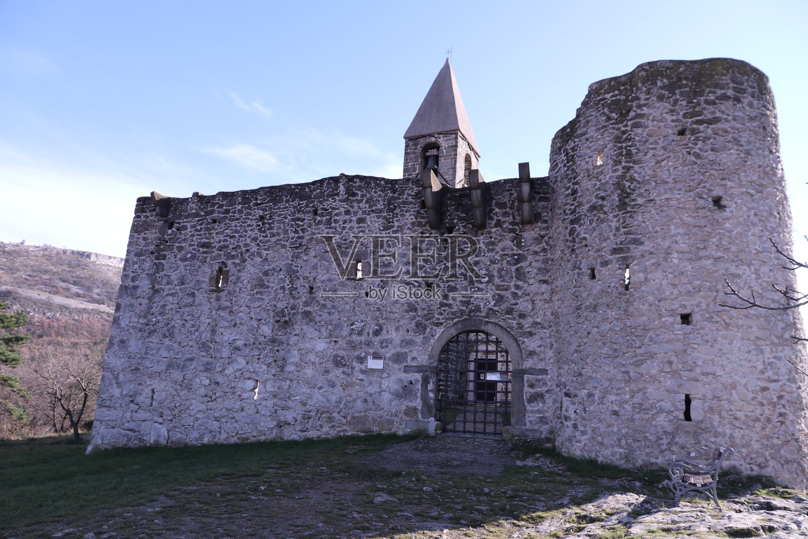 圣三位一体的坚固教堂照片摄影图片