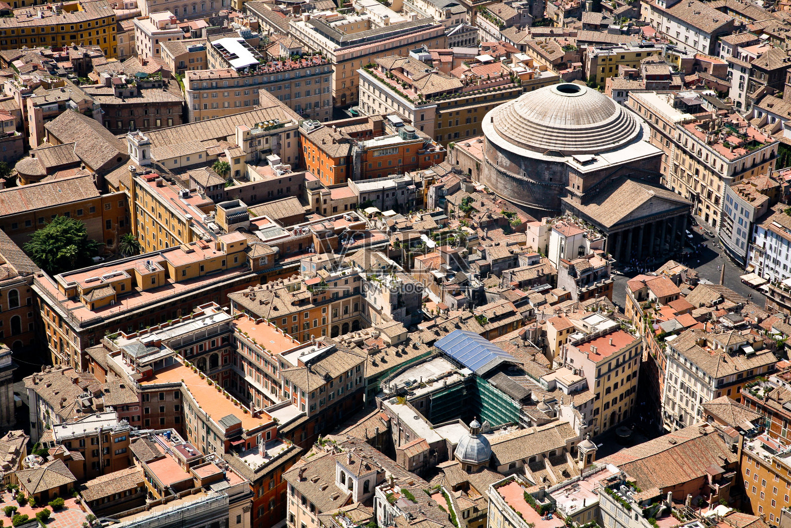 罗马历史中心万神殿地区的鸟瞰图照片摄影图片