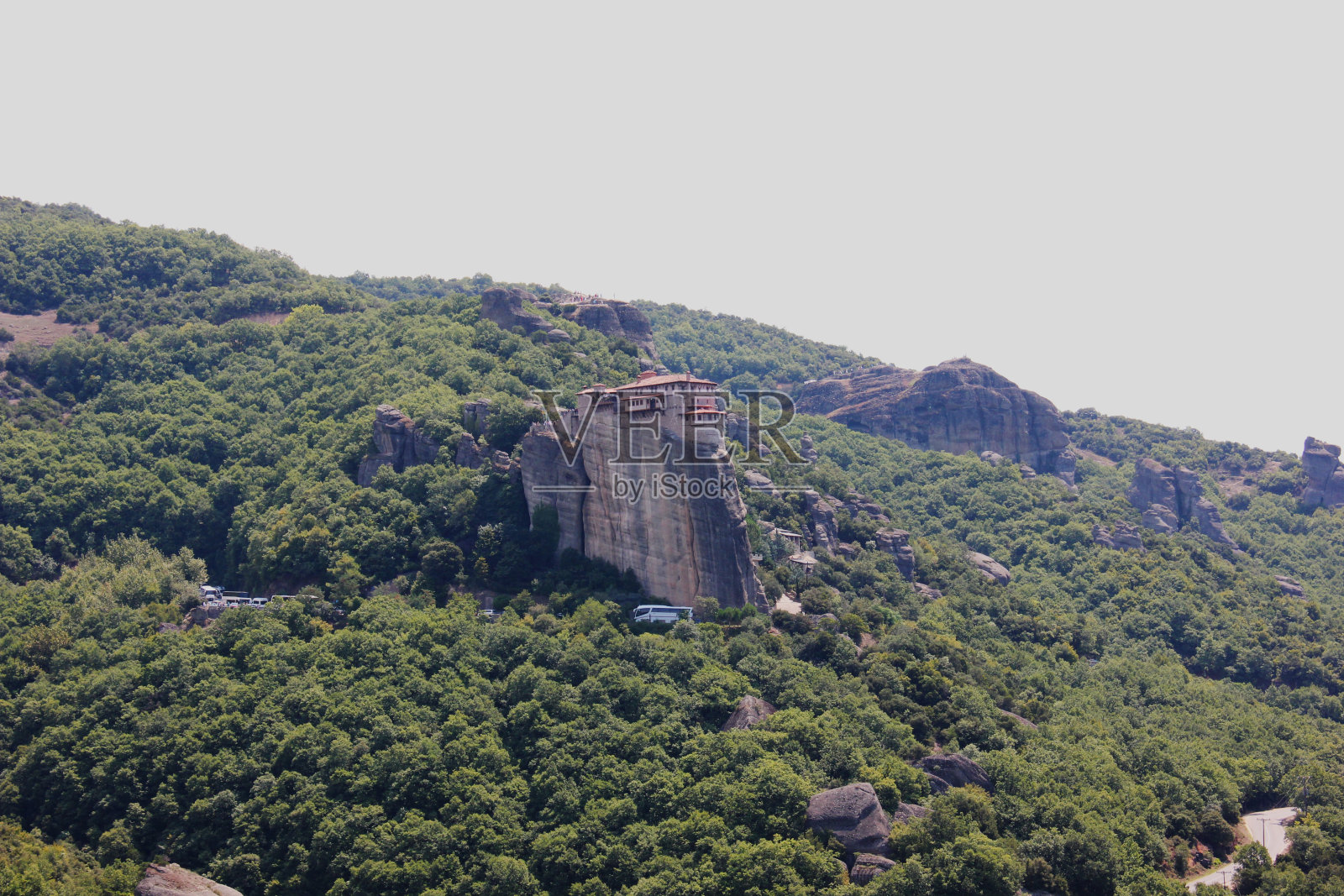 希腊卡拉姆巴卡市迈特拉岩层中的鲁萨努修道院(圣芭芭拉)照片摄影图片