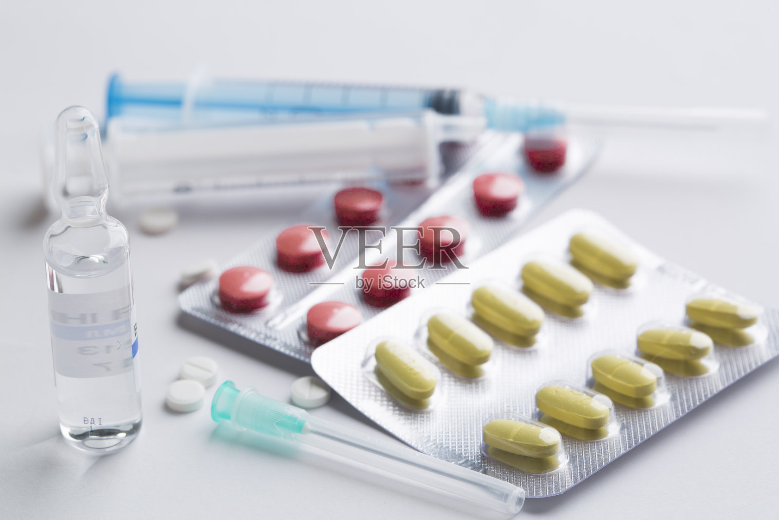 医学。注射用安瓿和针剂。治疗处方。照片摄影图片