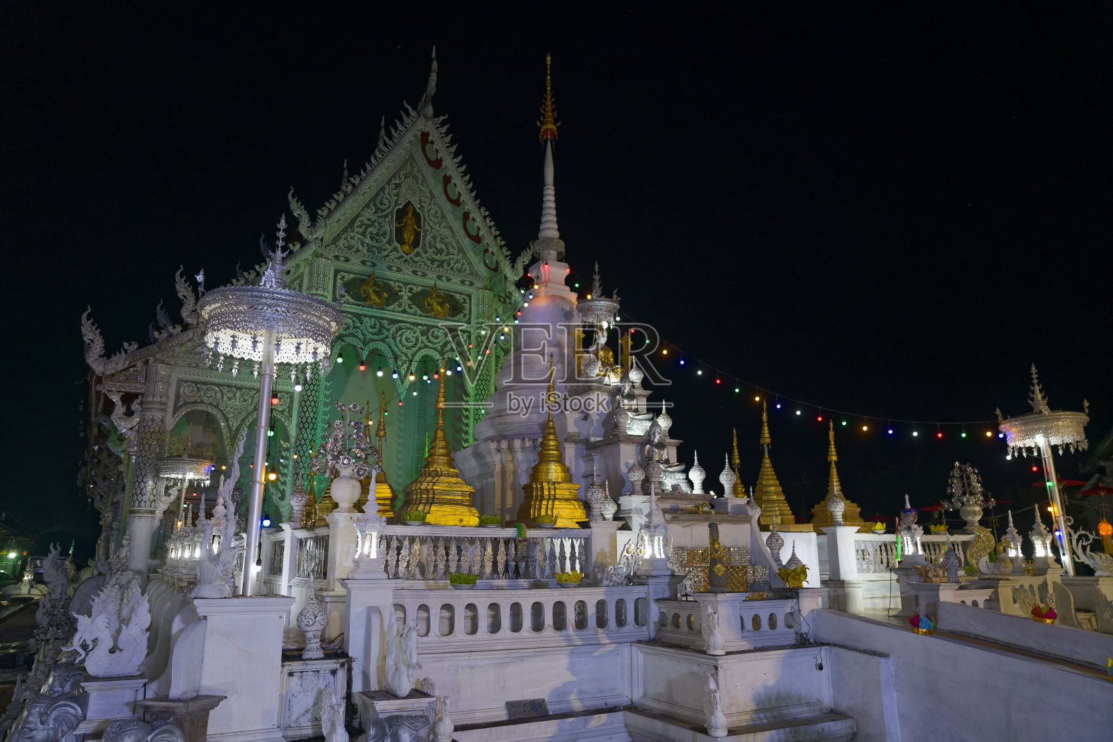 泰国南邦清莱寺照片摄影图片