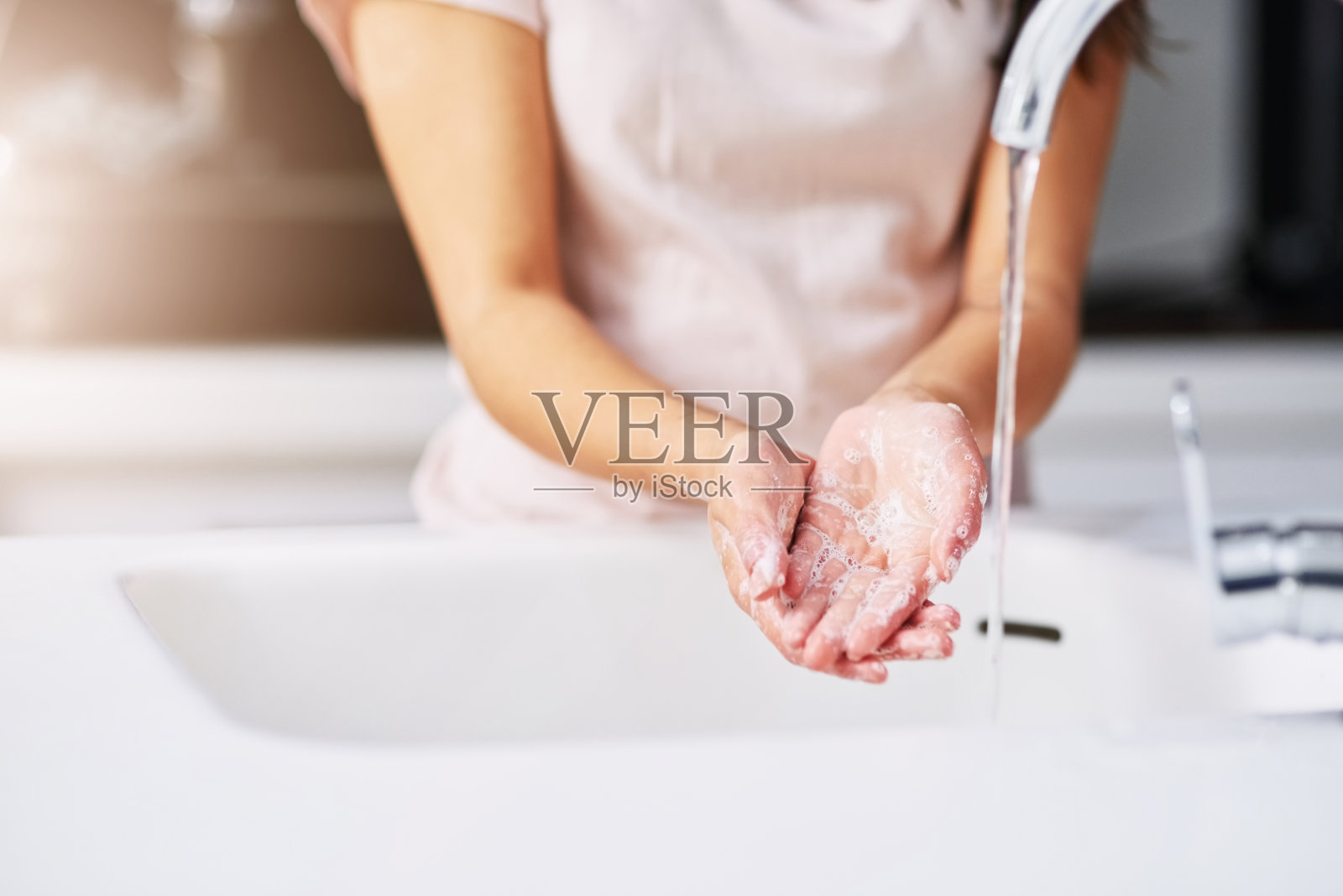 养成良好的卫生习惯照片摄影图片