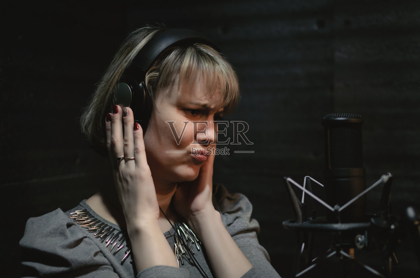 女人。照片摄影图片