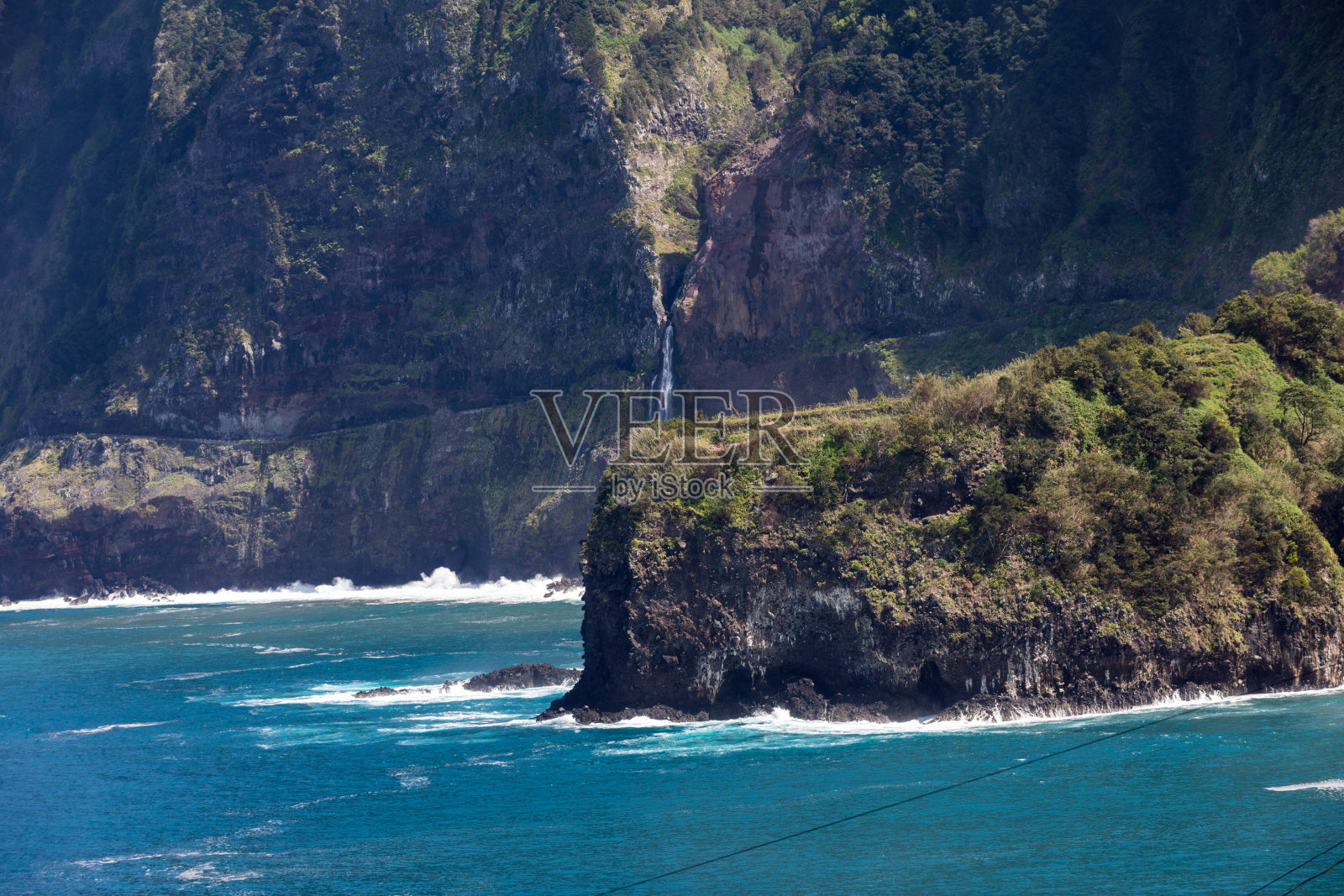 马德拉岛莫尼兹港的海岸线。葡萄牙照片摄影图片