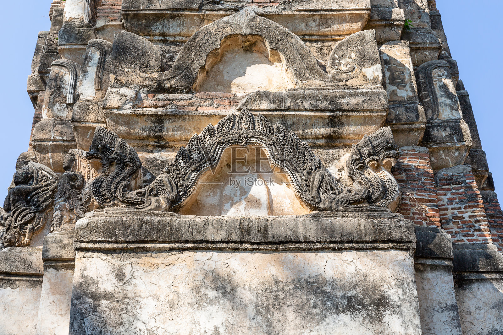 在亚洲泰国素可泰历史公园的西萨瓦寺pancharam雕刻细节照片摄影图片