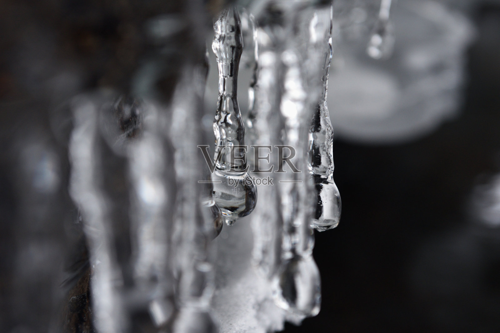 冰柱画廊。照片摄影图片