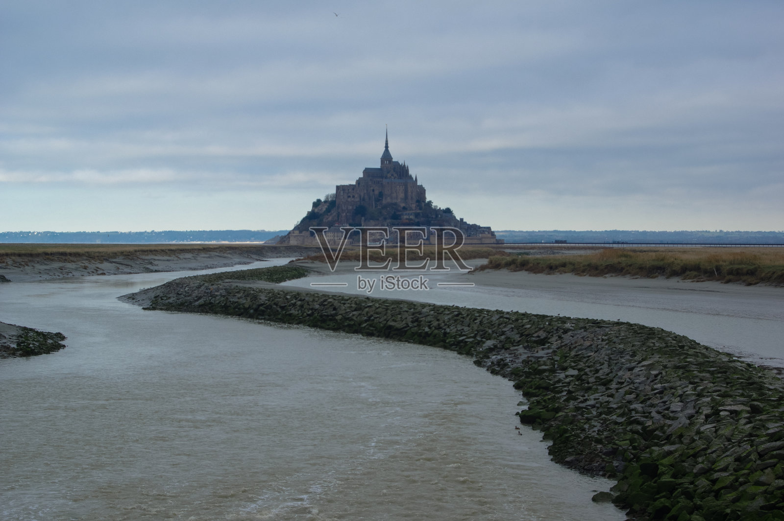 法国诺曼底的圣米歇尔山照片摄影图片