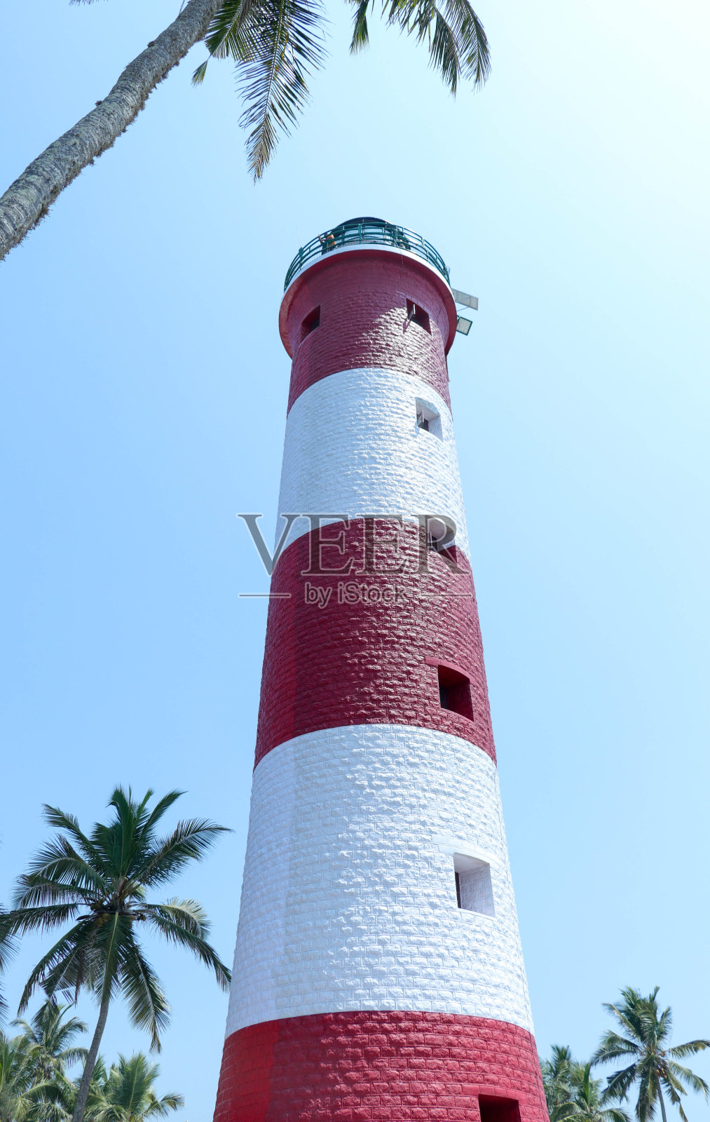 低角度的灯塔，科瓦兰照片摄影图片