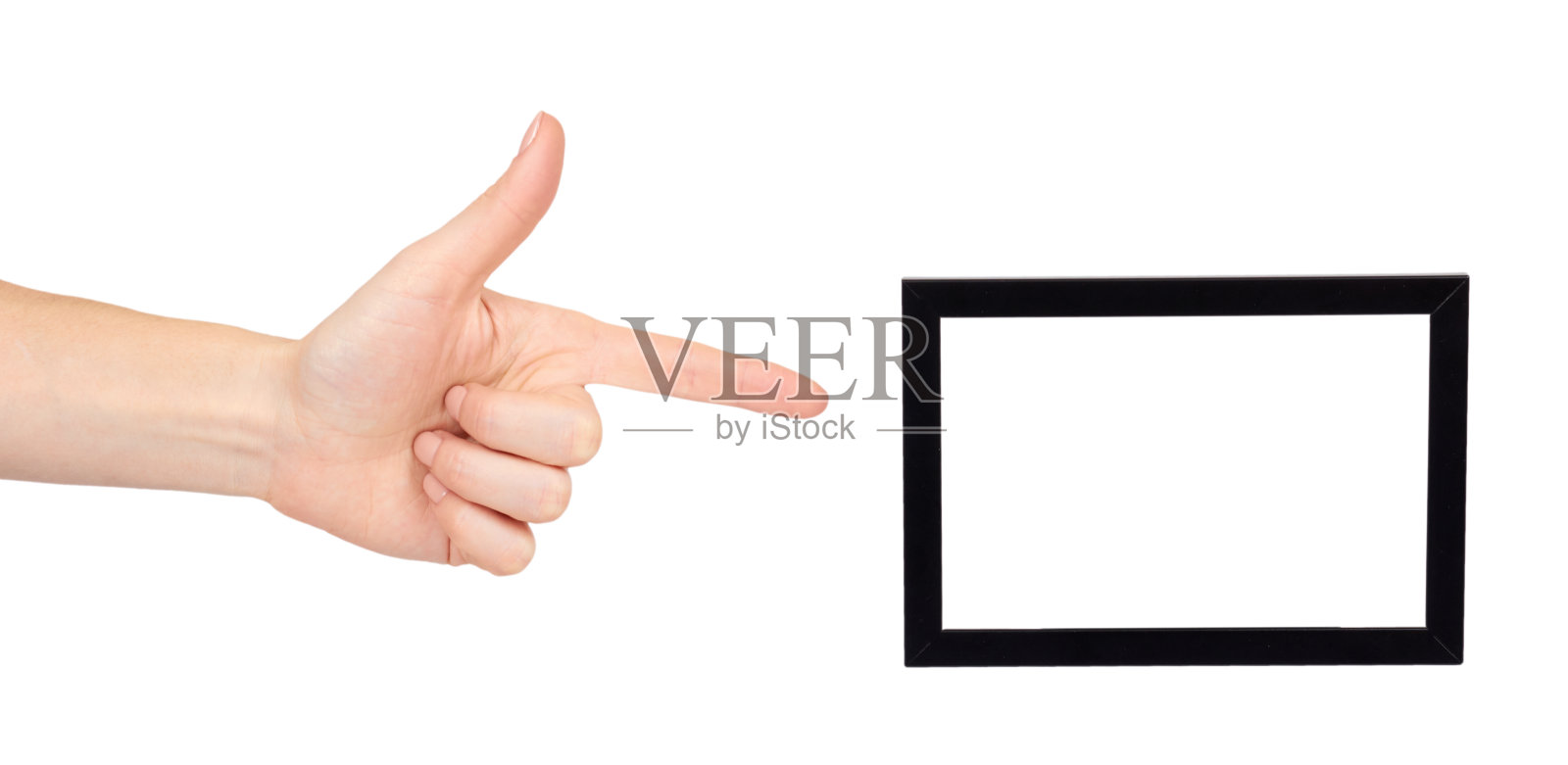 手用黑色木框为照片，复制空间模板。照片摄影图片