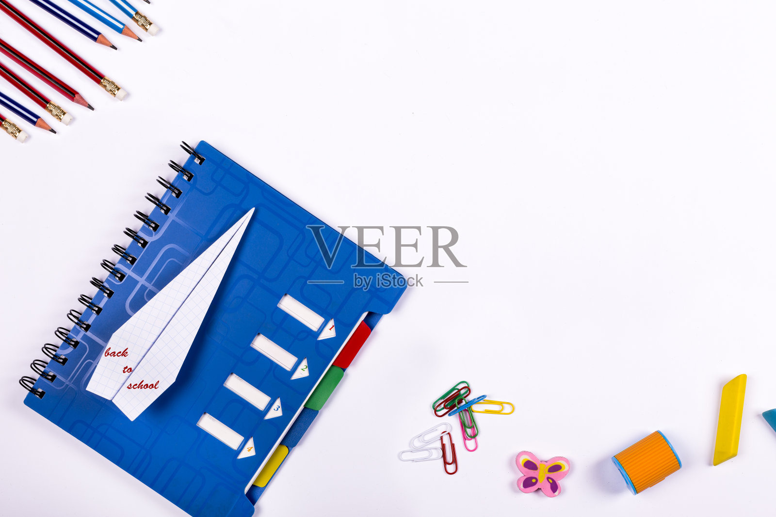 平躺，回到学校，复制空间，工作空间，教育过程照片摄影图片