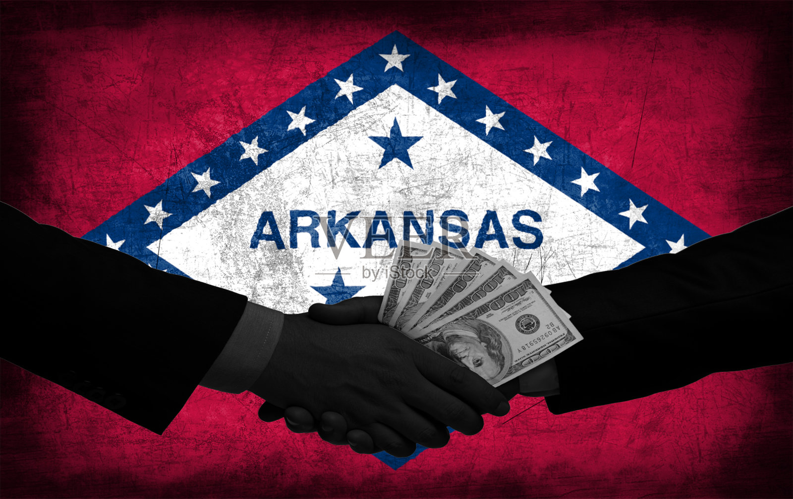 两个穿着西装的男人/政客在握手-阿肯色州-美国照片摄影图片