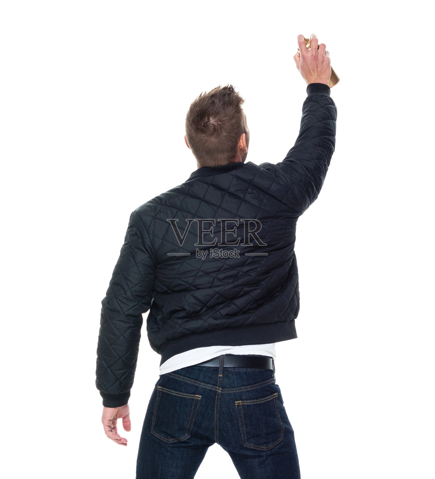 英俊的肌肉男用喷雾罐照片摄影图片