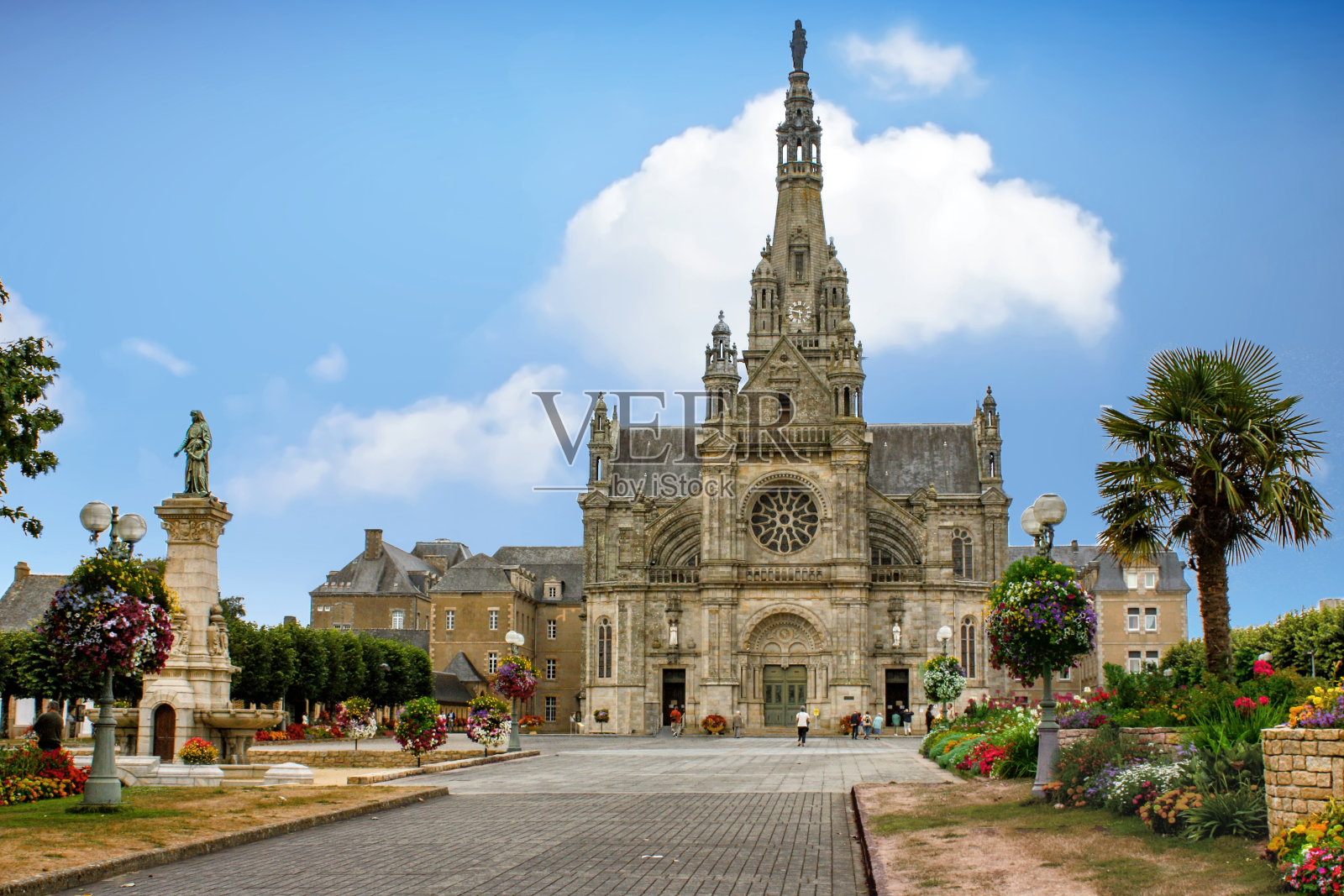 圣卡拉神殿的正面。布列塔尼。Morbihan照片摄影图片