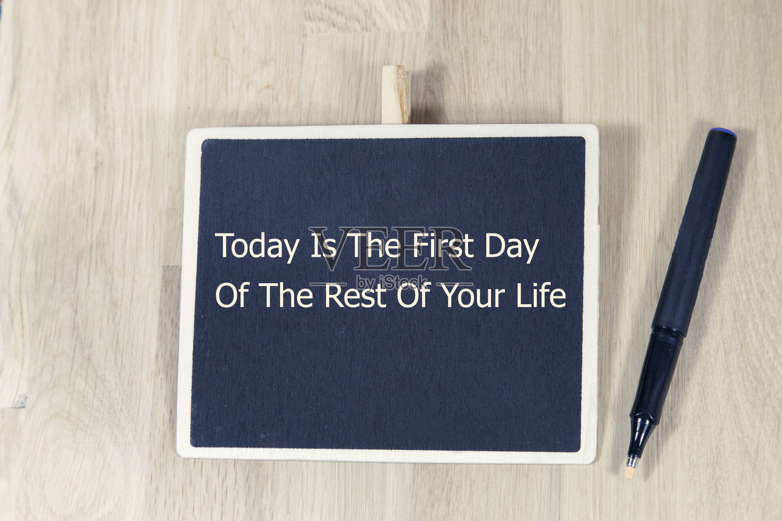 课文《今天是你余生的第一天照片摄影图片