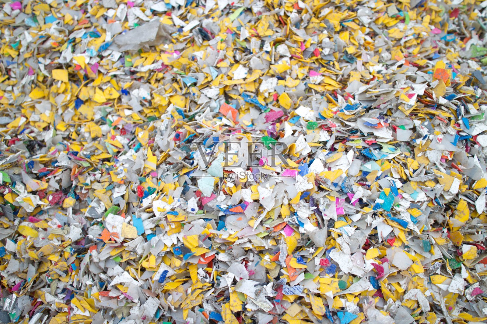 回收塑料碎块照片摄影图片