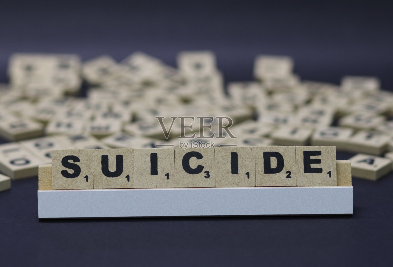 纵横字谜游戏照片摄影图片