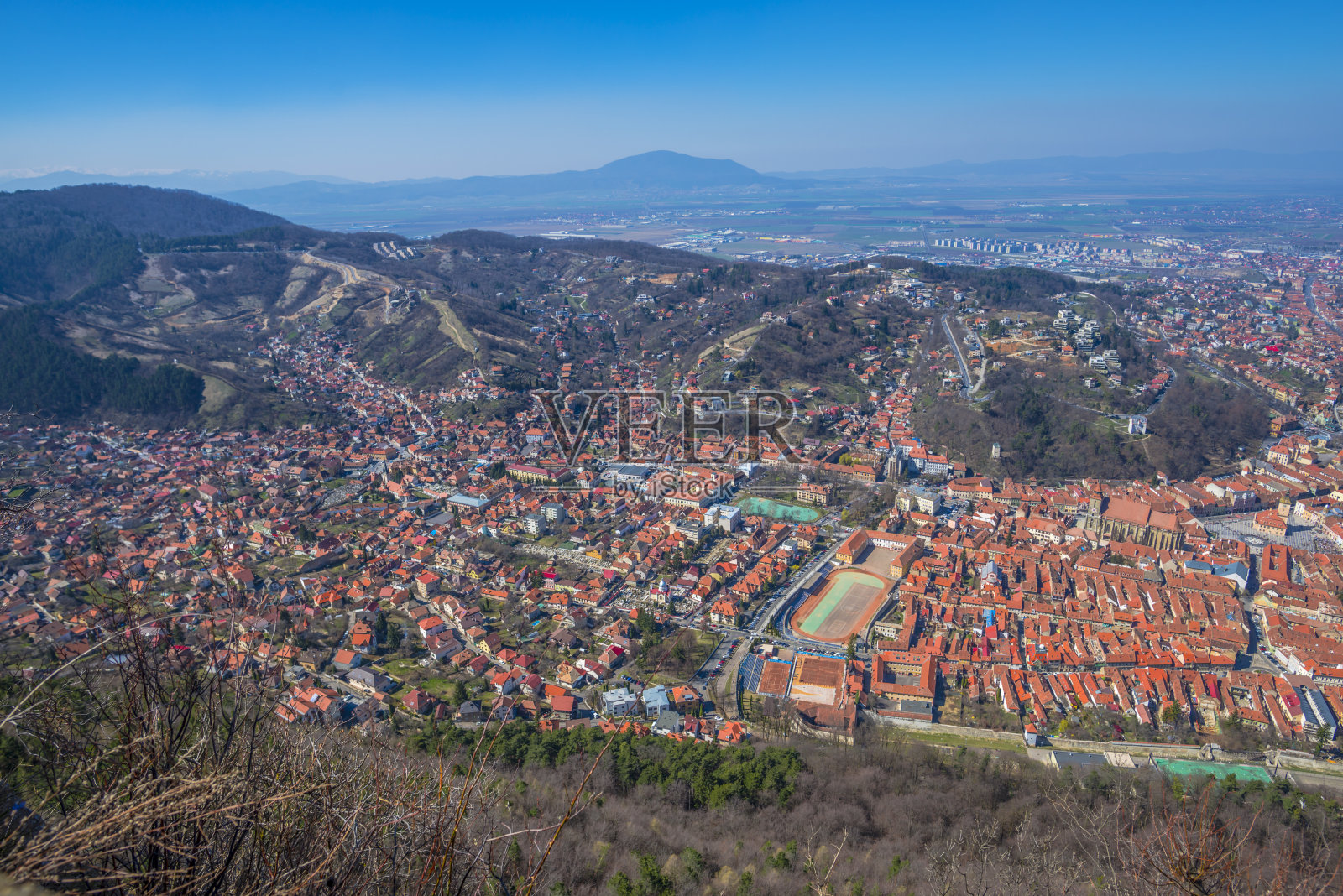 罗马尼亚，布拉索夫城视图照片摄影图片