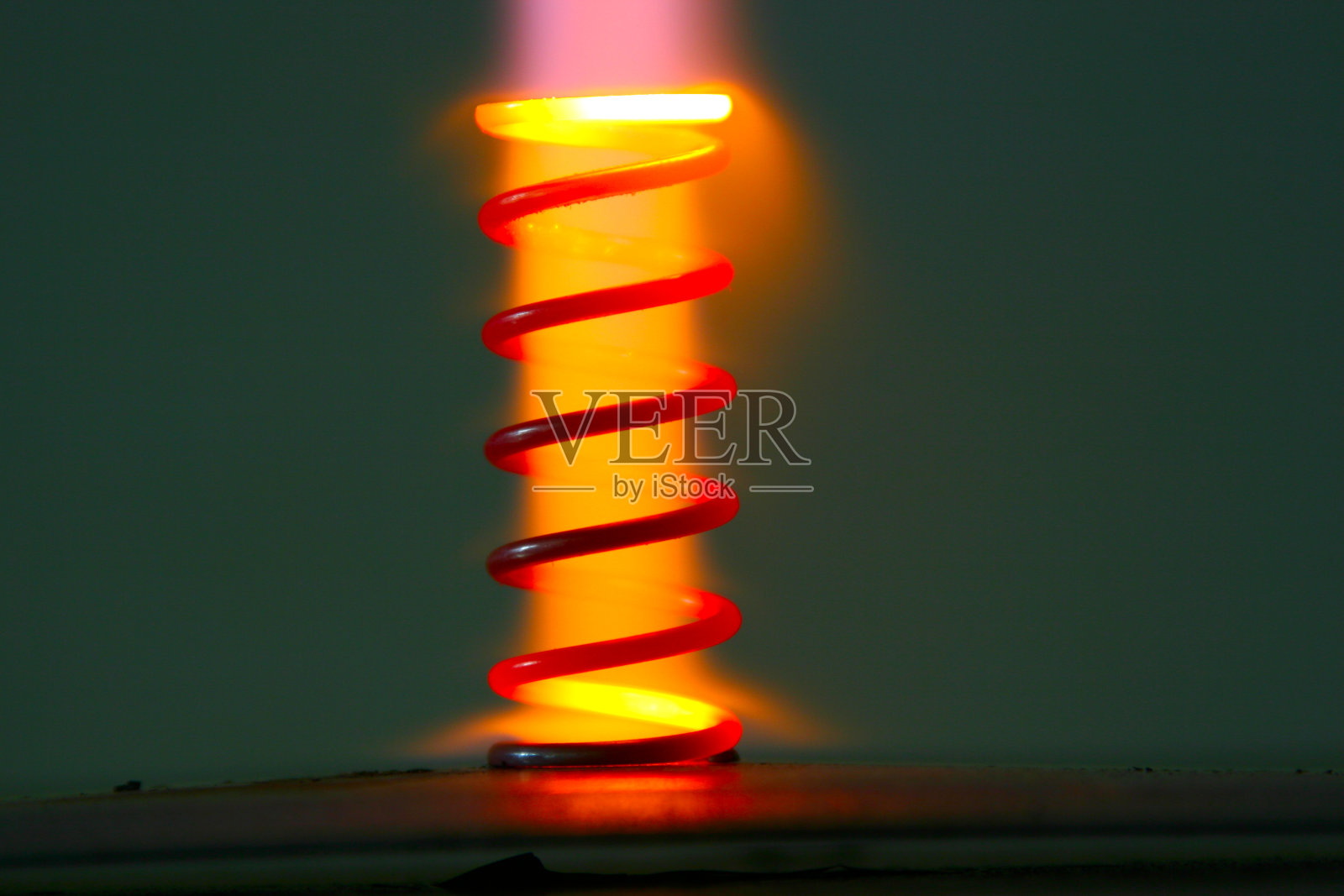 硬化钢照片摄影图片