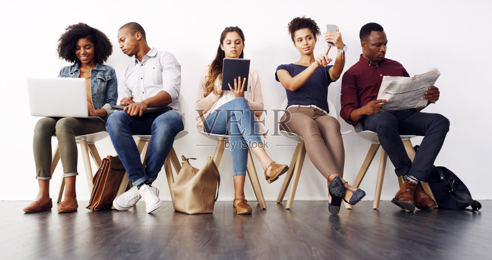 做最后的研究照片摄影图片