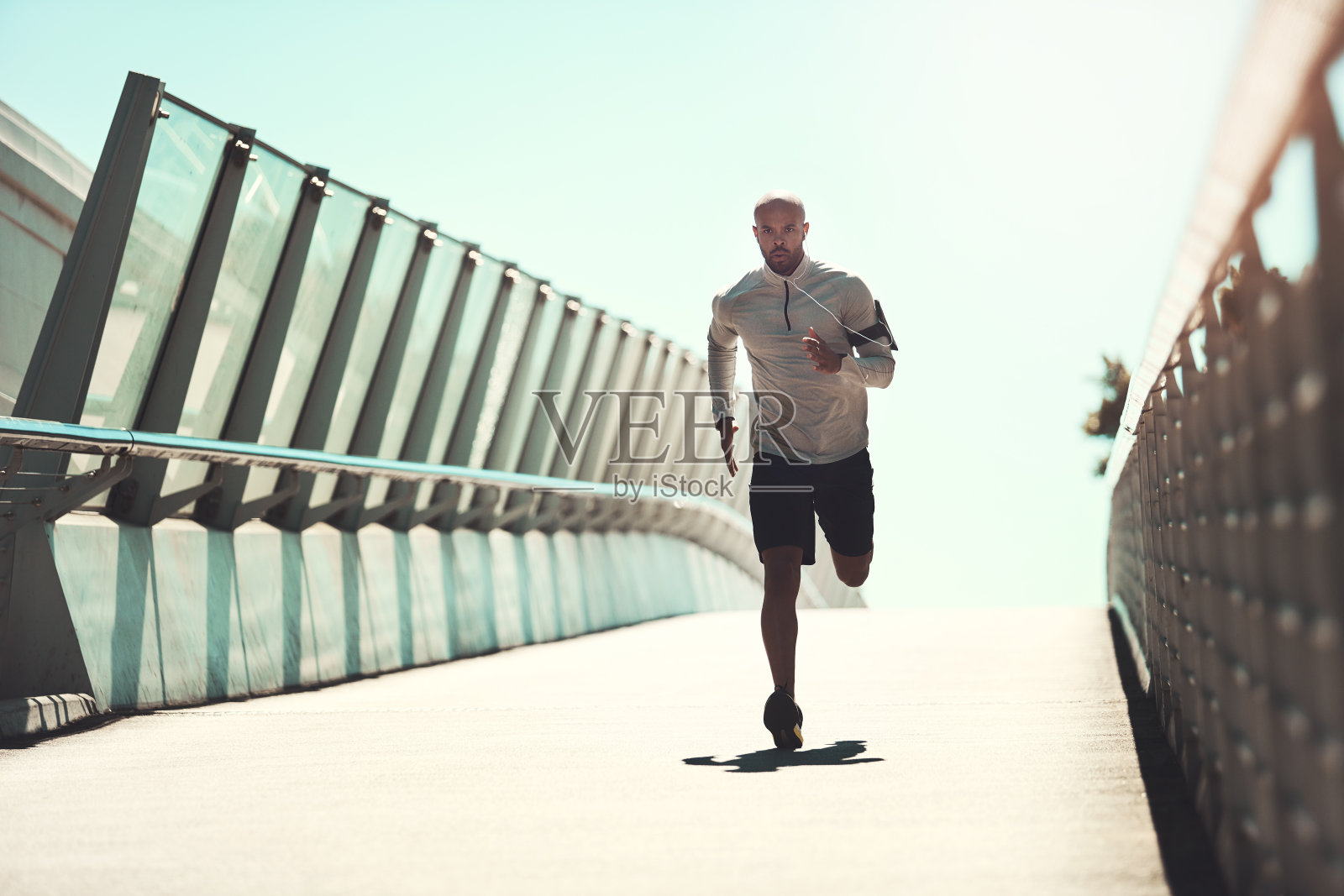 下定决心健身，并让它成为现实照片摄影图片