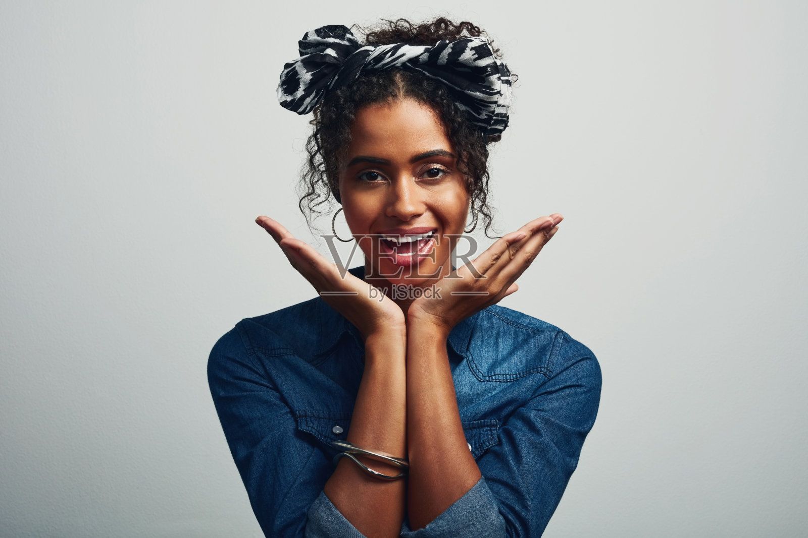 当你选择爱自己的时候，总是令人惊讶的照片摄影图片