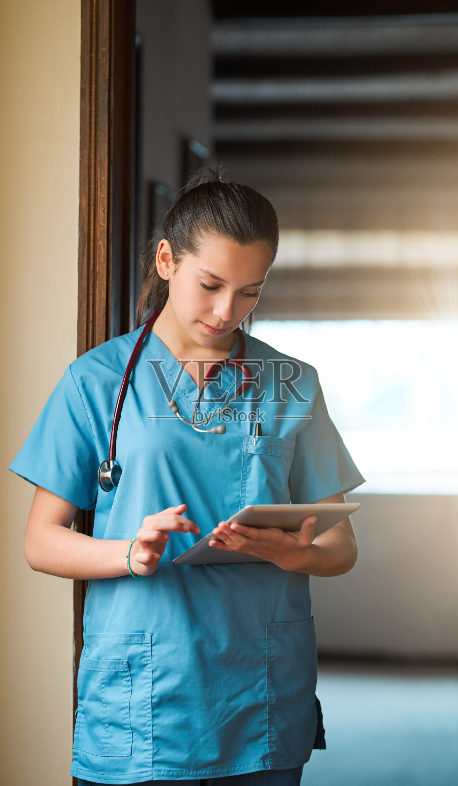 用现代技术拯救生命照片摄影图片