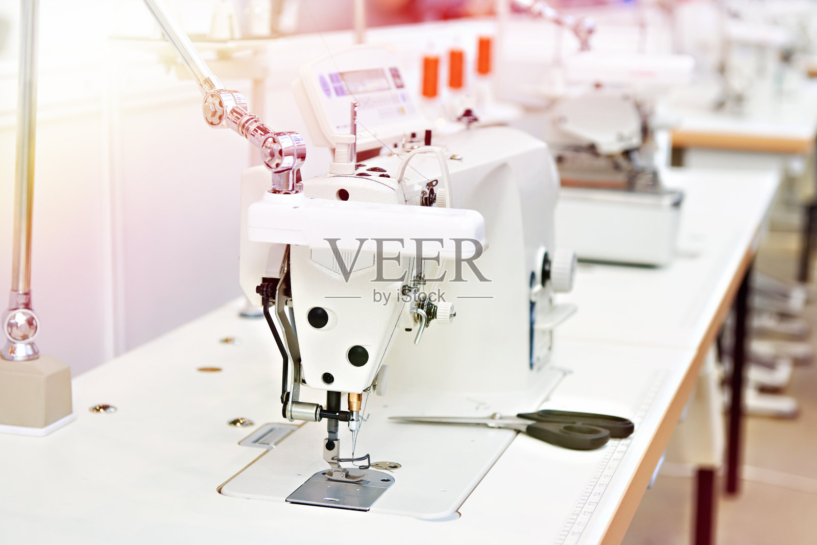 车间缝纫机照片摄影图片