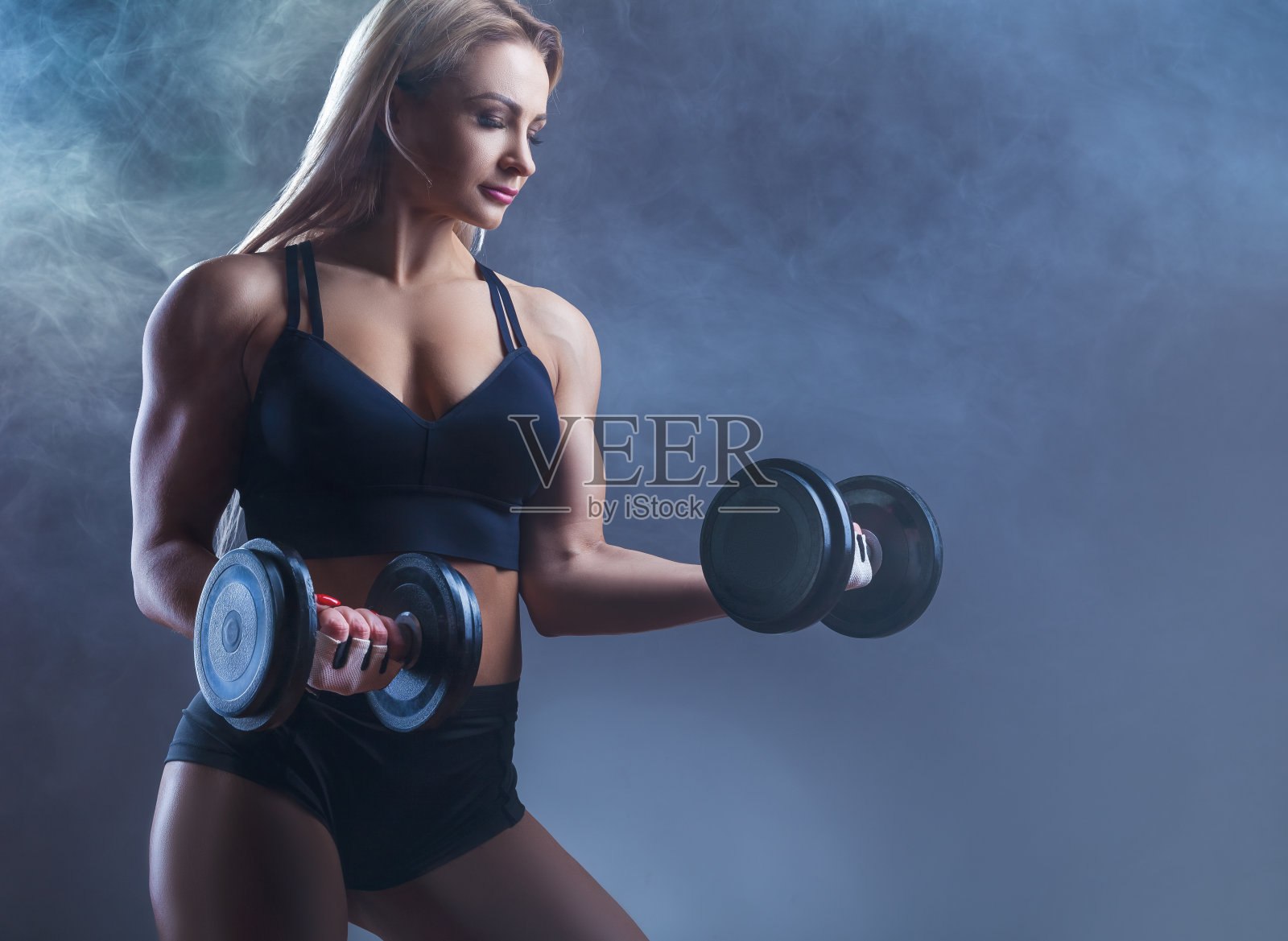 健康的女孩照片摄影图片