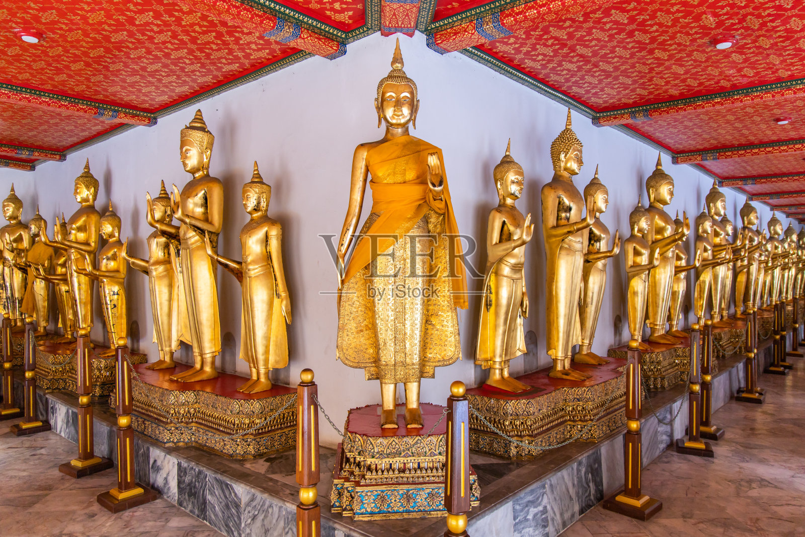 卧佛寺的佛像照片摄影图片