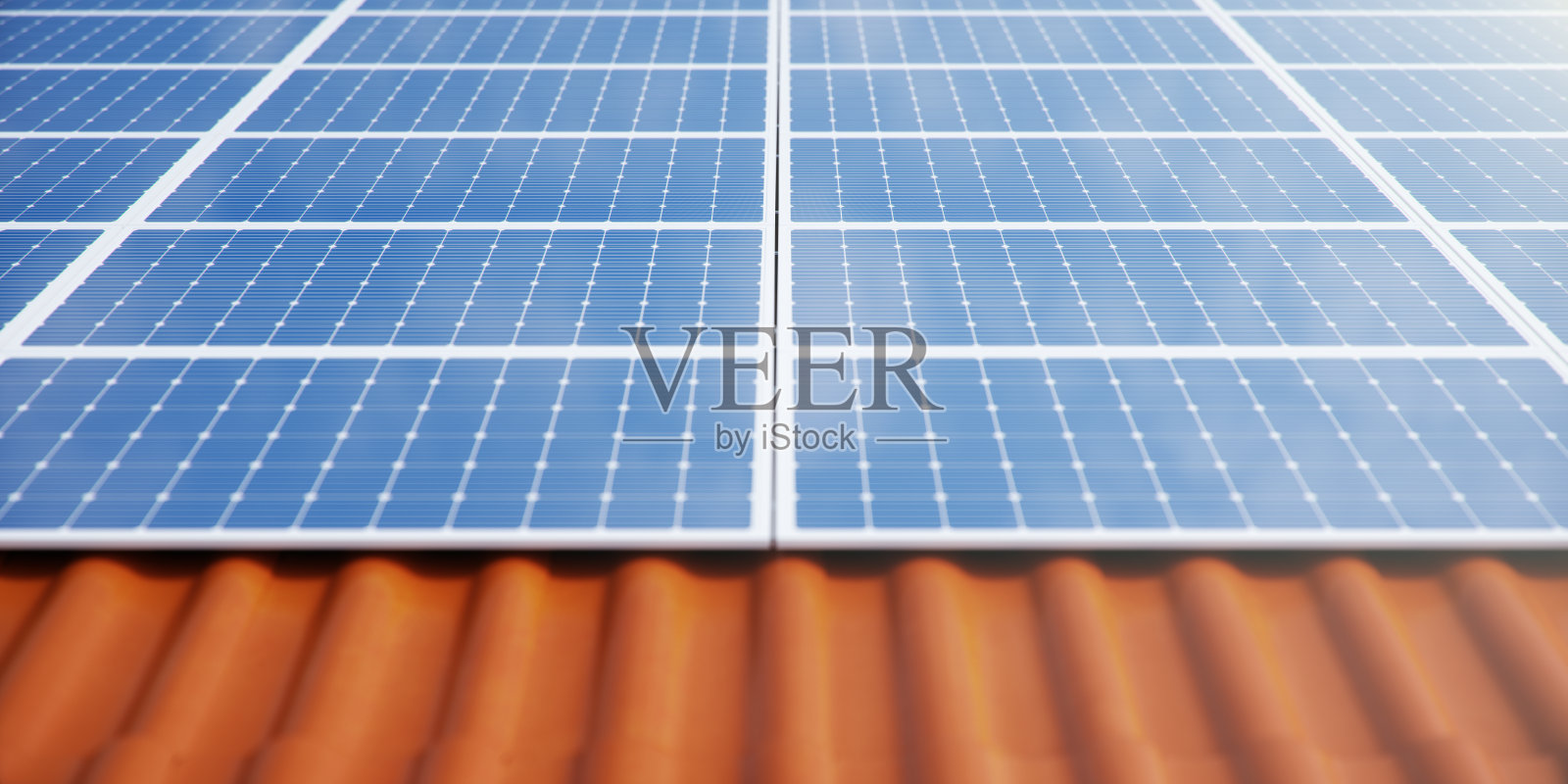 一个红色屋顶上的3D插图太阳能电池板。太阳能电池板反射美丽的蓝天。可再生能源的概念。生态、清洁能源。绿色能源。光伏太阳能电池照片摄影图片