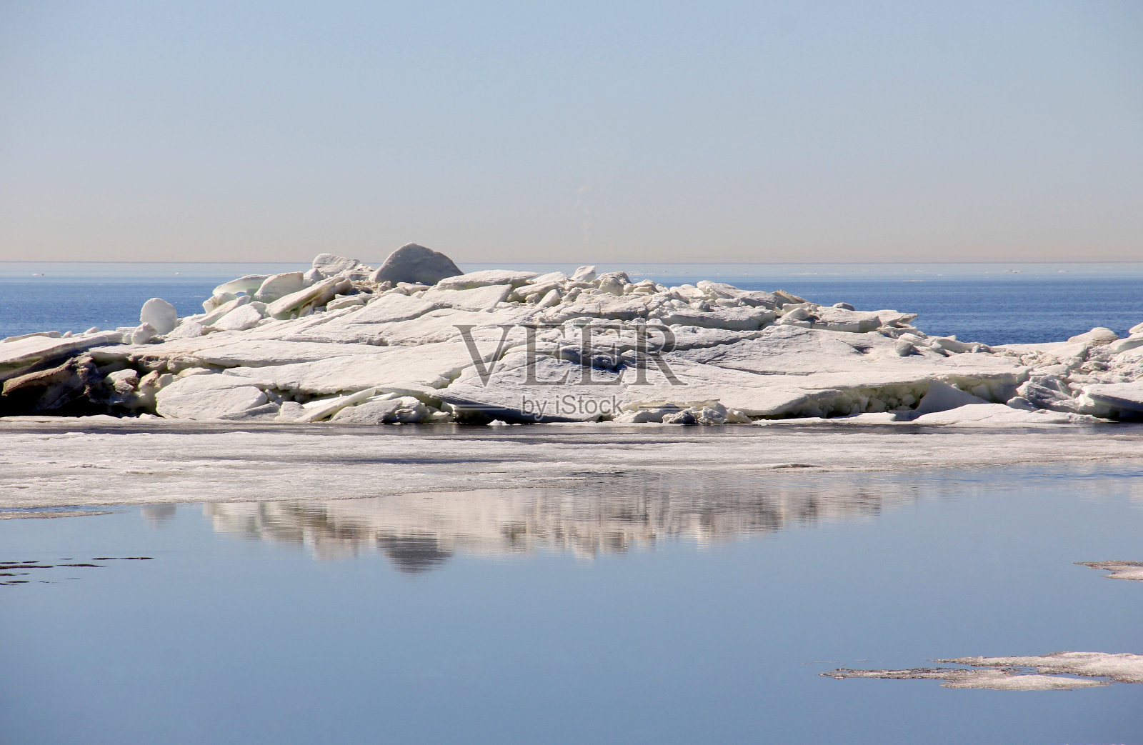 融化的冰照片摄影图片