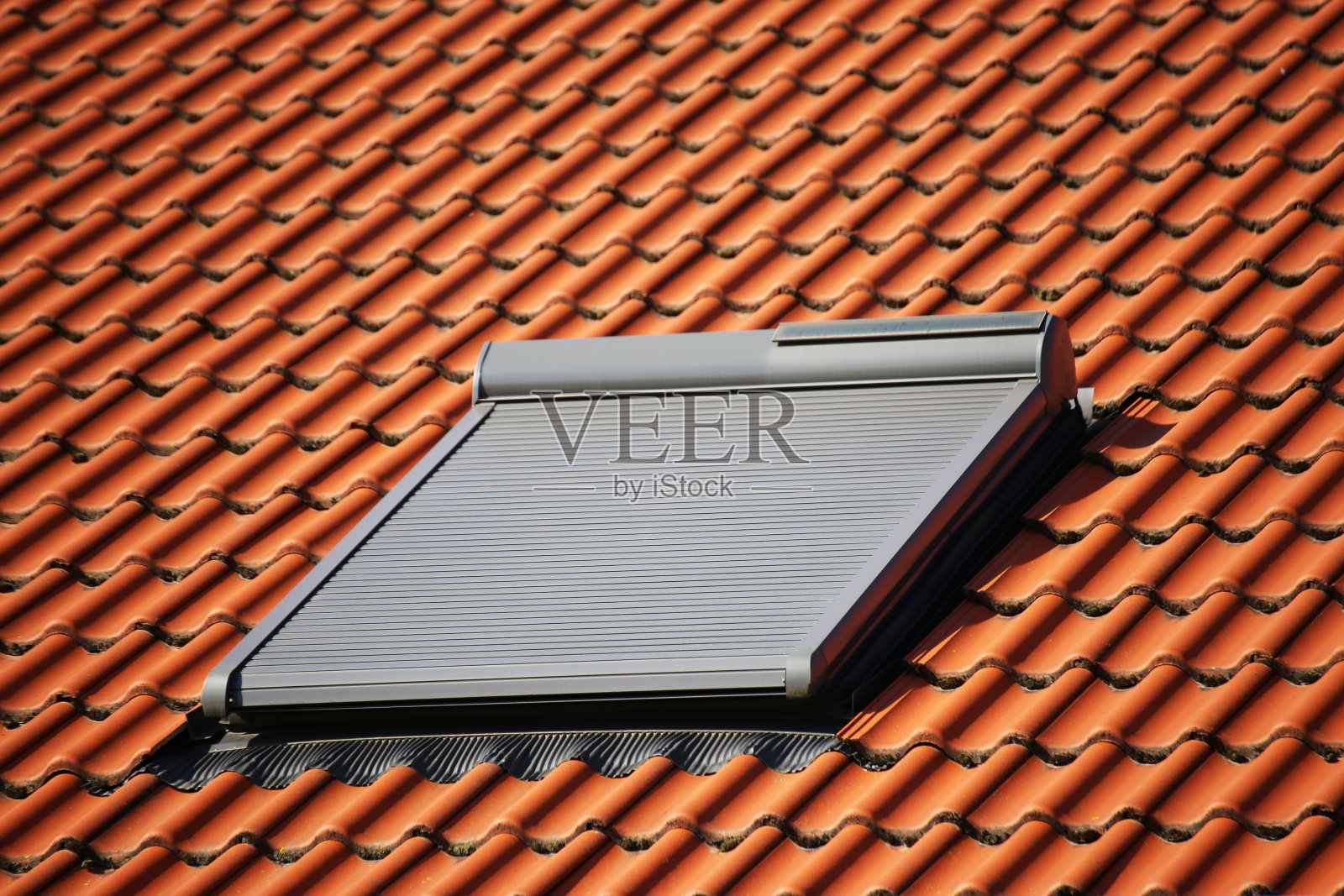 带卷帘的天窗照片摄影图片