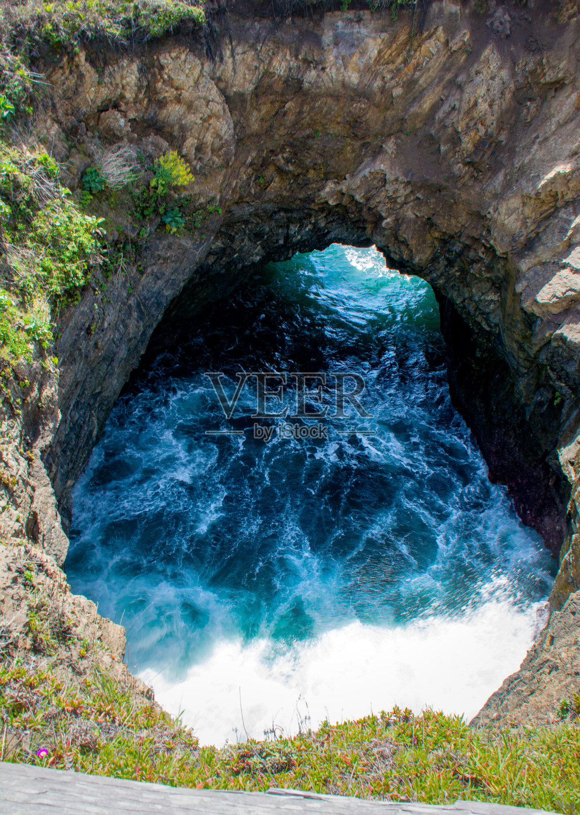 奇诺海角天坑照片摄影图片