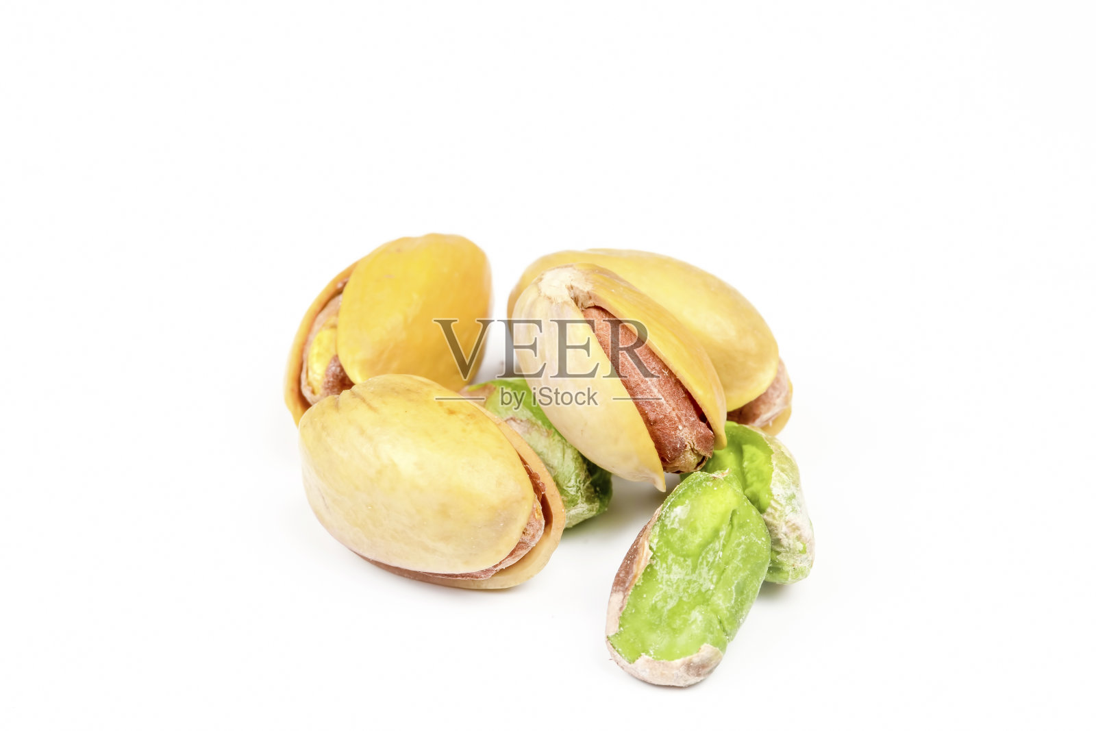 美味的开心果，孤立在白色背景照片摄影图片