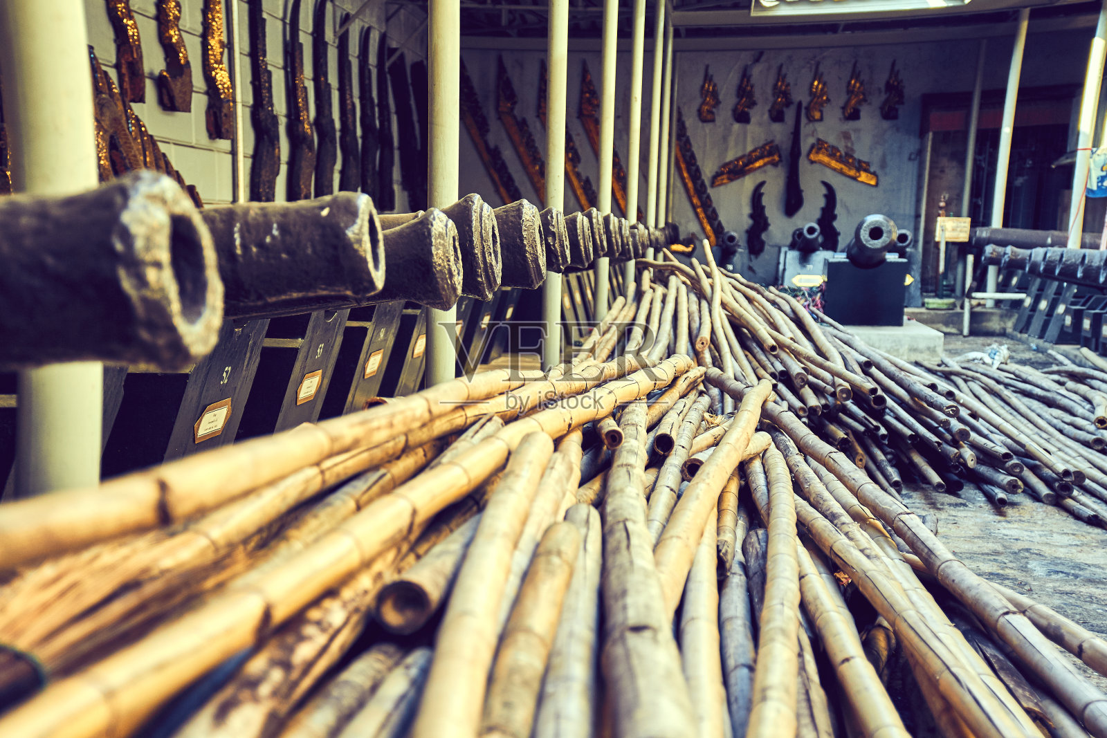 曼谷;宫;宏伟的;泰国;窟;寺庙;皇家的;佛;体系结构;亚洲;旅行;金;旅游;宗教;著名的;东;文化遗产;修道院;宝塔;建筑;传统的;文化;古老的;历史;旅游照片摄影图片