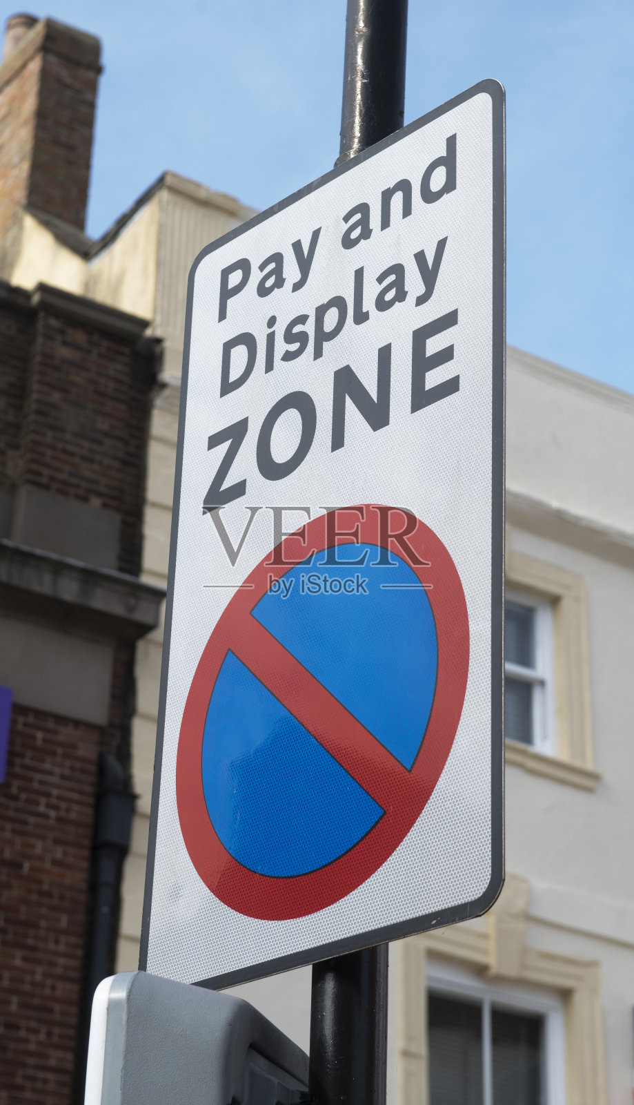 支付和显示停车标志照片摄影图片