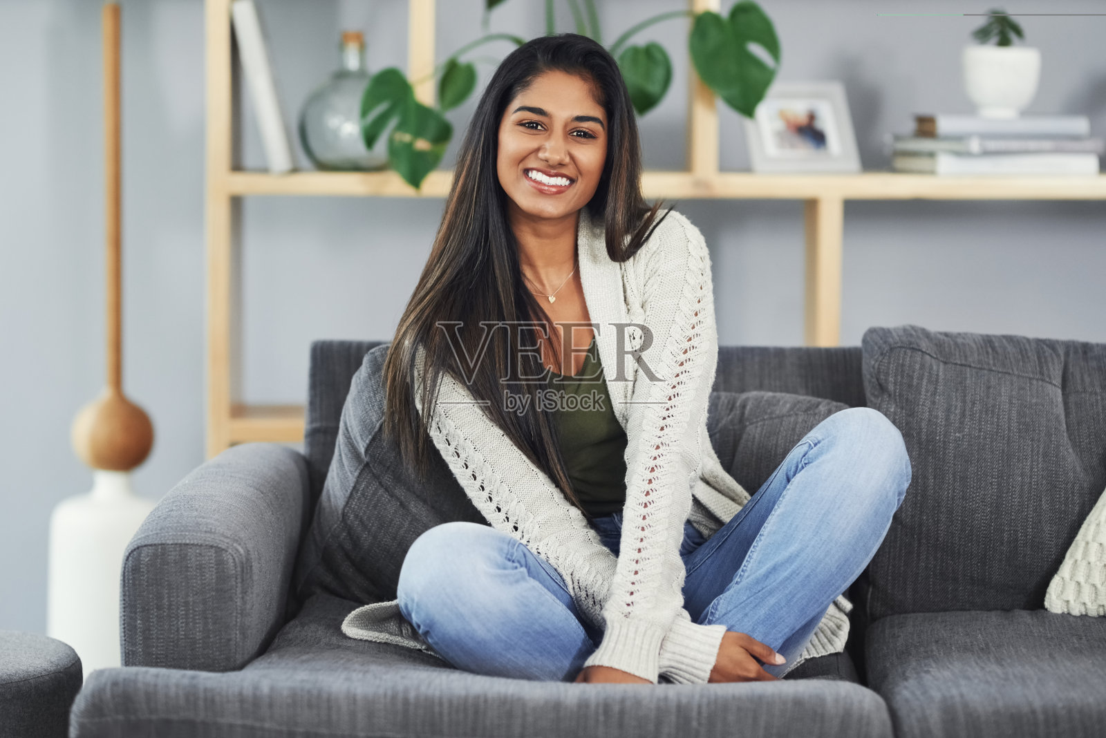 我喜欢我的懒人沙发周六!照片摄影图片