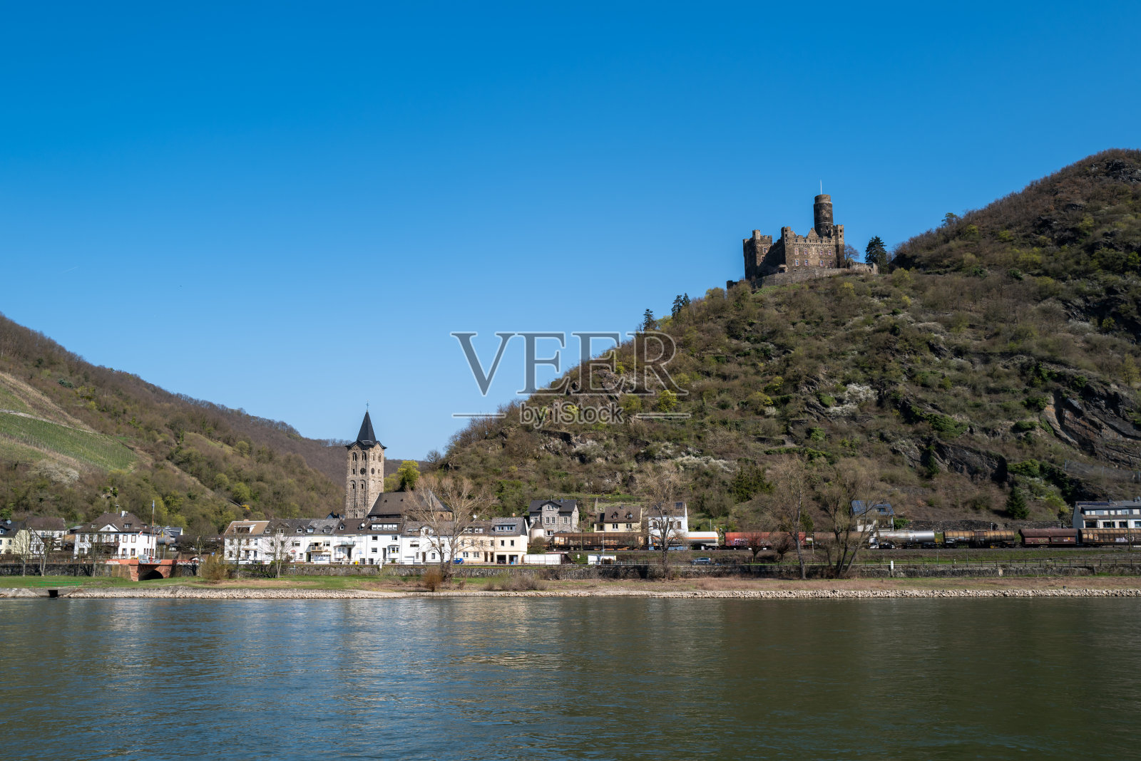 德国莱茵河地区的波帕德市照片摄影图片