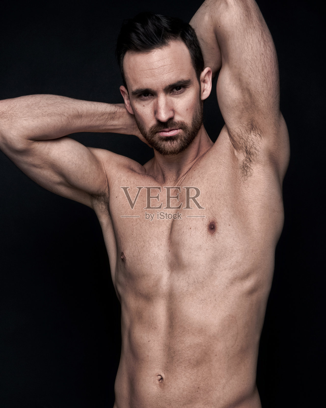 性感赤膊的男人照片摄影图片