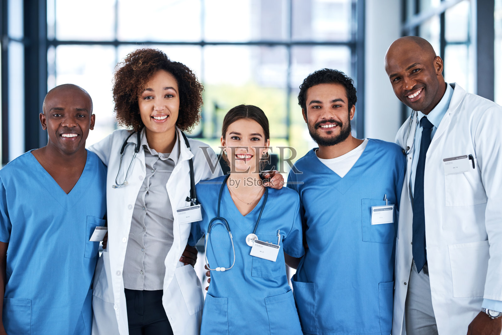 我们也互相关心和支持照片摄影图片