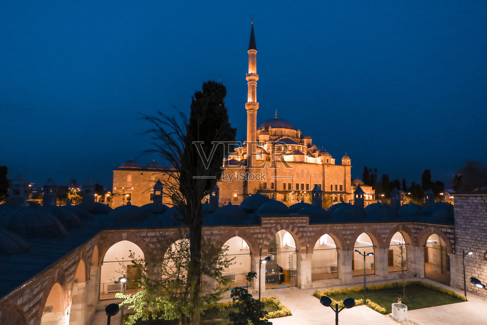 在İstanbul的Fatih清真寺照片摄影图片