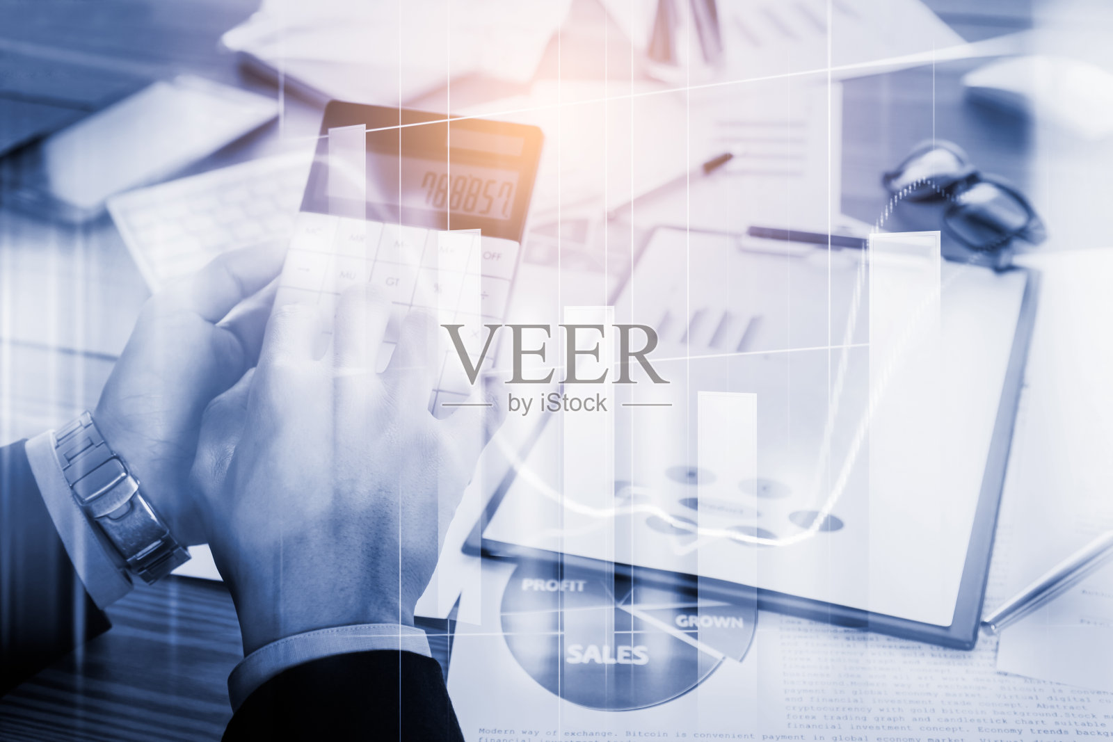 股票市场或外汇交易图形和烛台图表适合金融投资的概念。经济趋势背景的商业理念和所有的艺术作品设计。抽象的金融背景。照片摄影图片