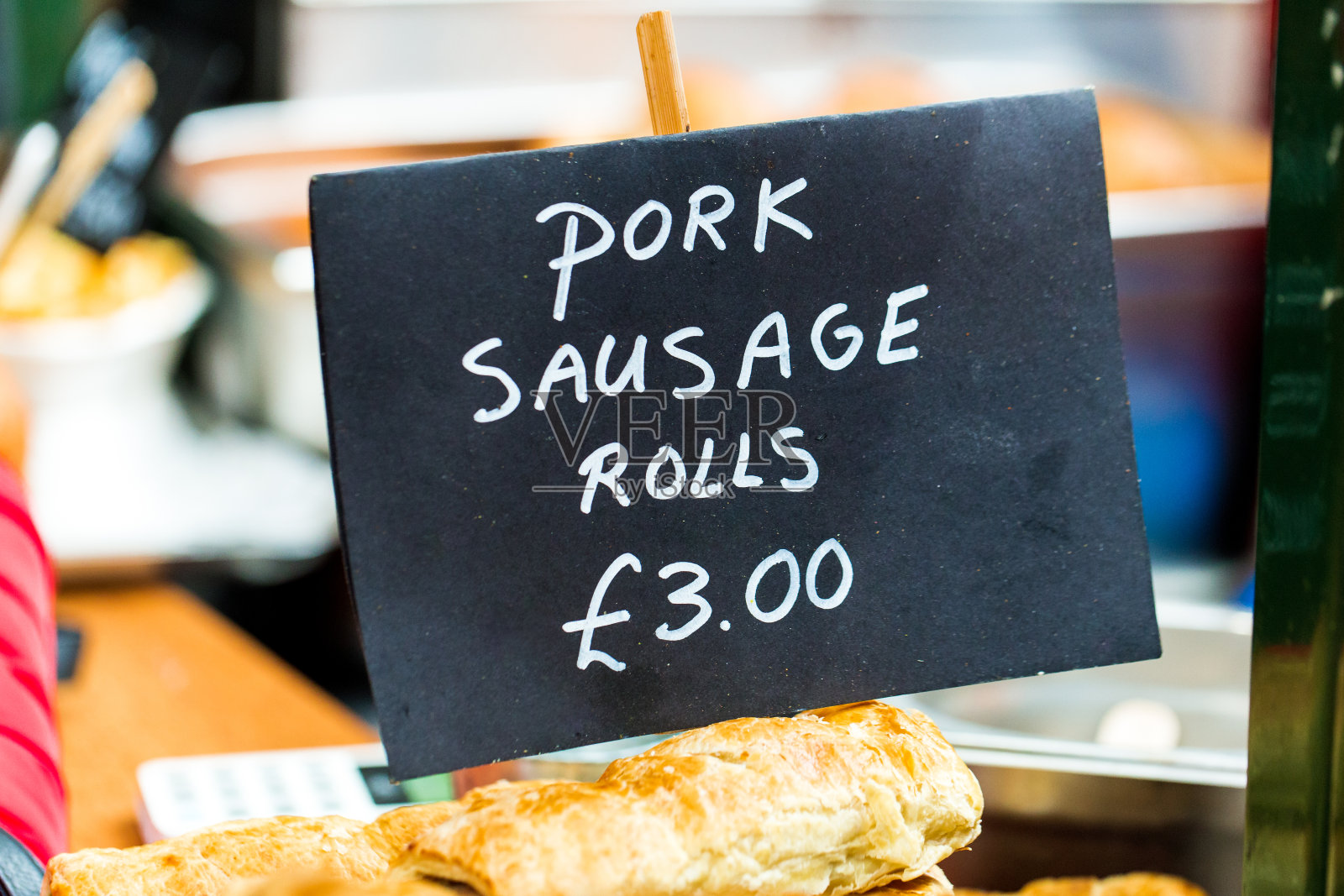 食品市场上的猪肉香肠卷广告照片摄影图片