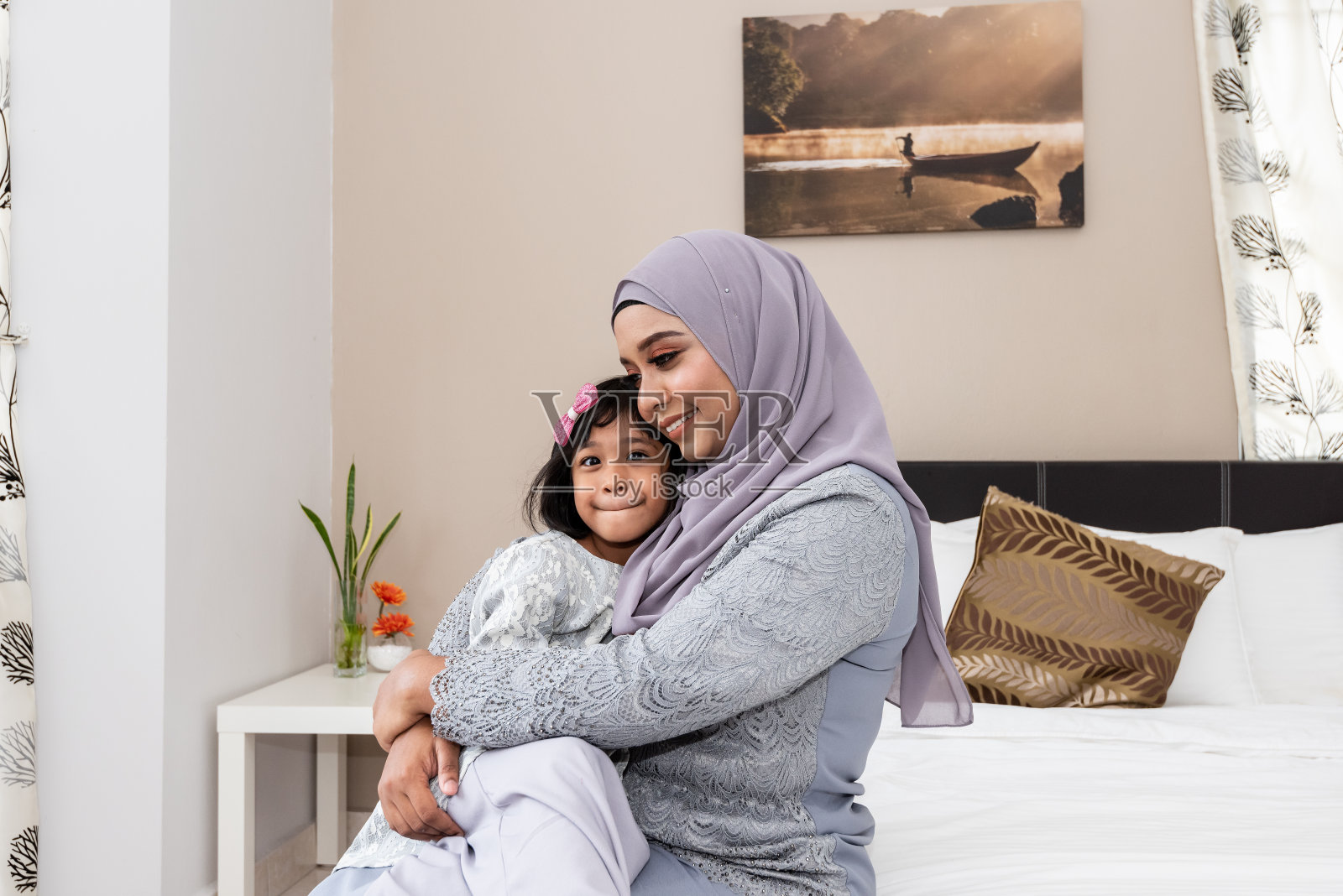 马来西亚家庭:开斋节庆典照片摄影图片