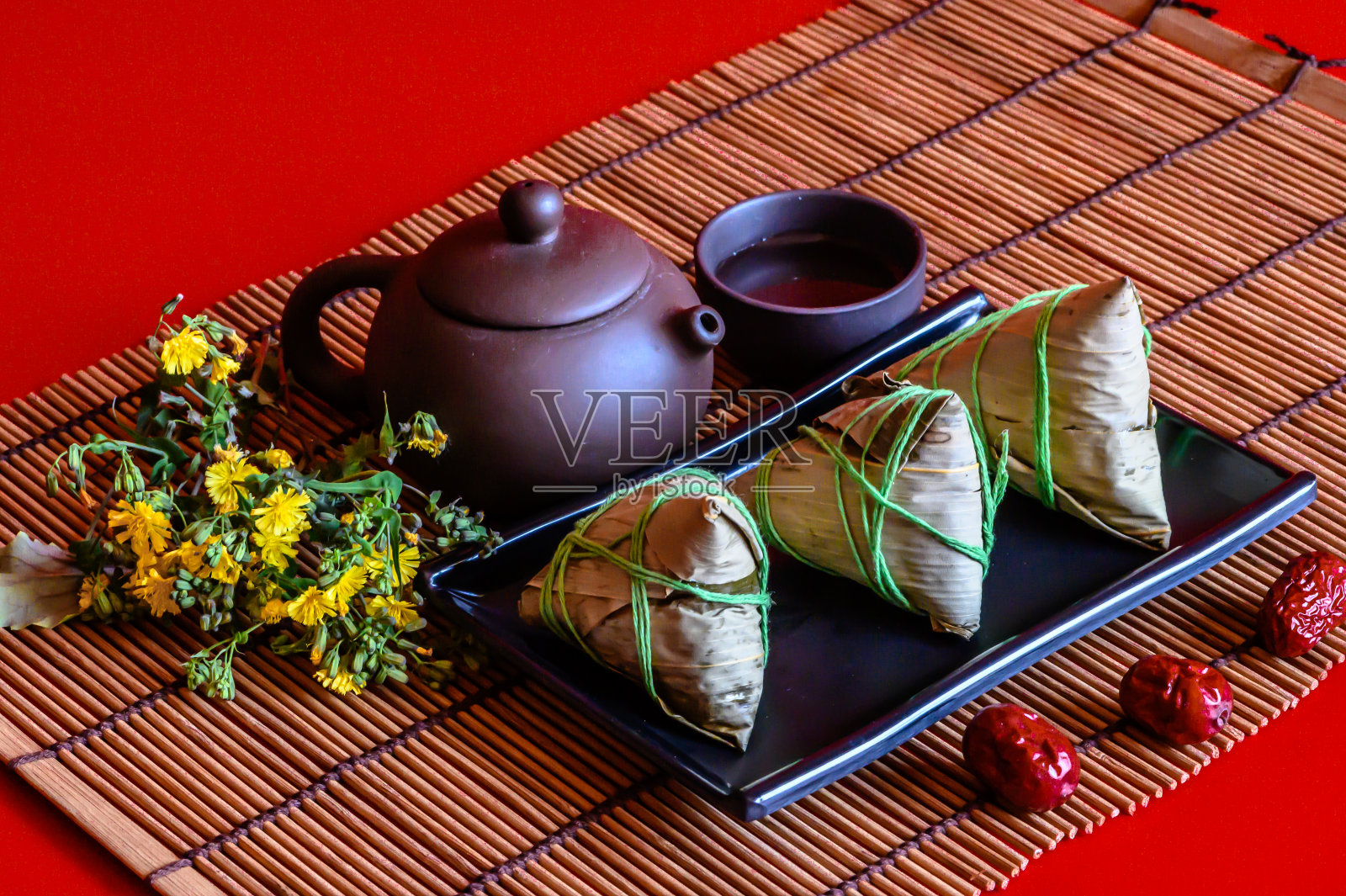 中国端午节的传统食物粽子照片摄影图片