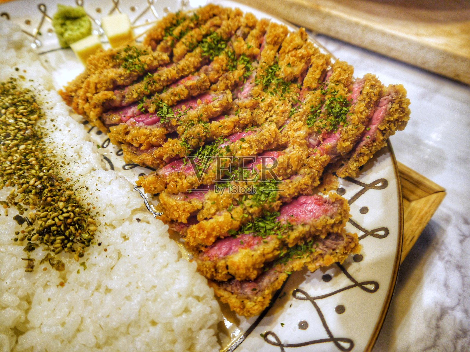 牛胜照片摄影图片