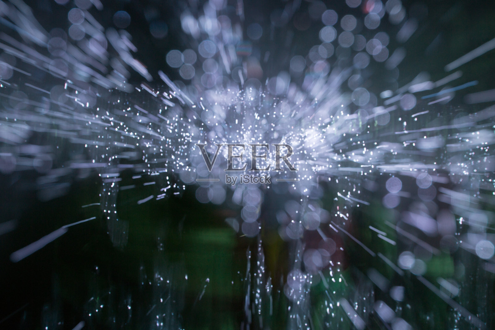 展览厅里挤满了人照片摄影图片