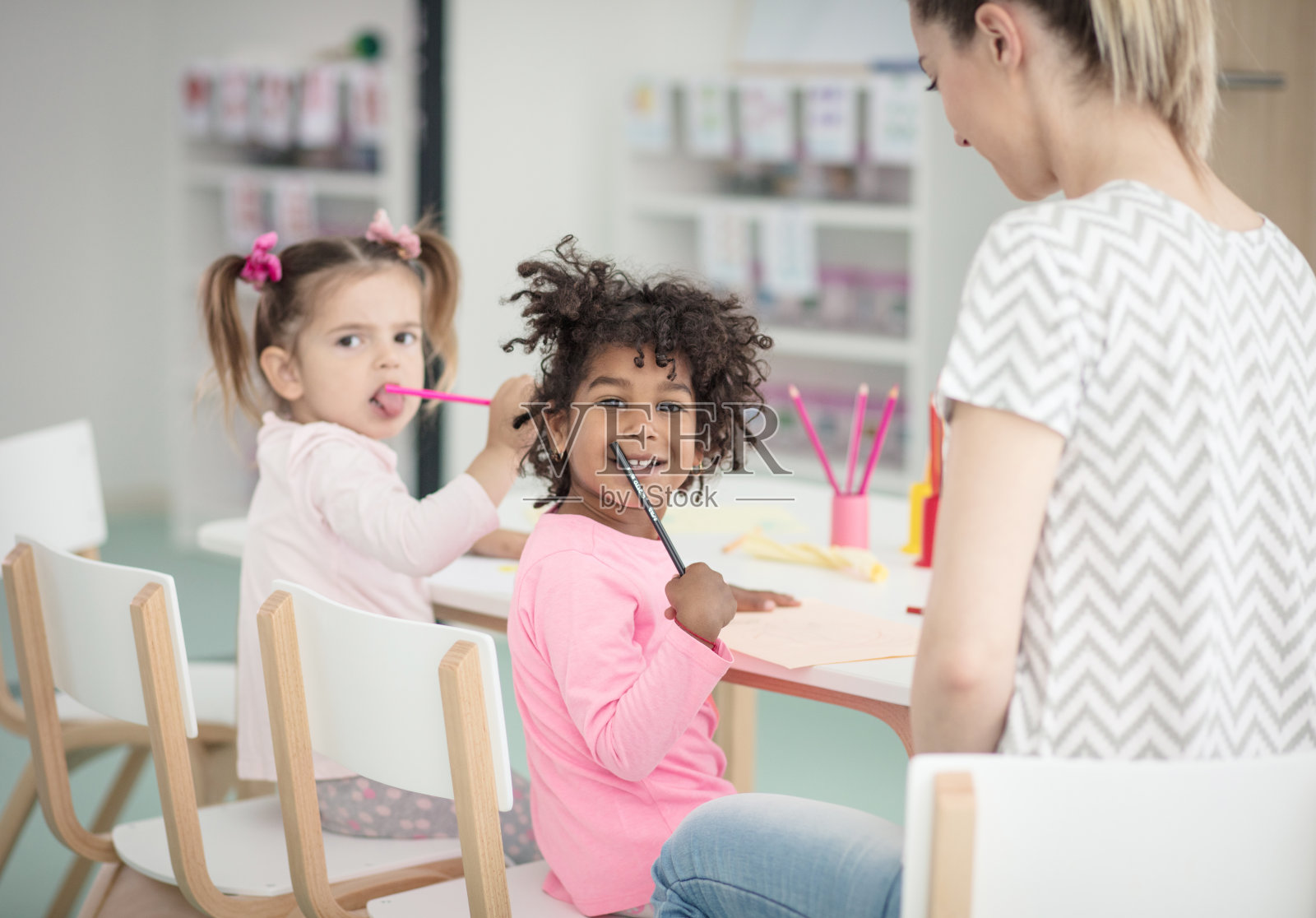 我们喜欢创意。照片摄影图片